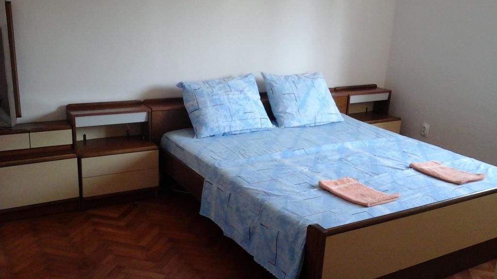 Ante Carov Apartment Verunić 外观 照片